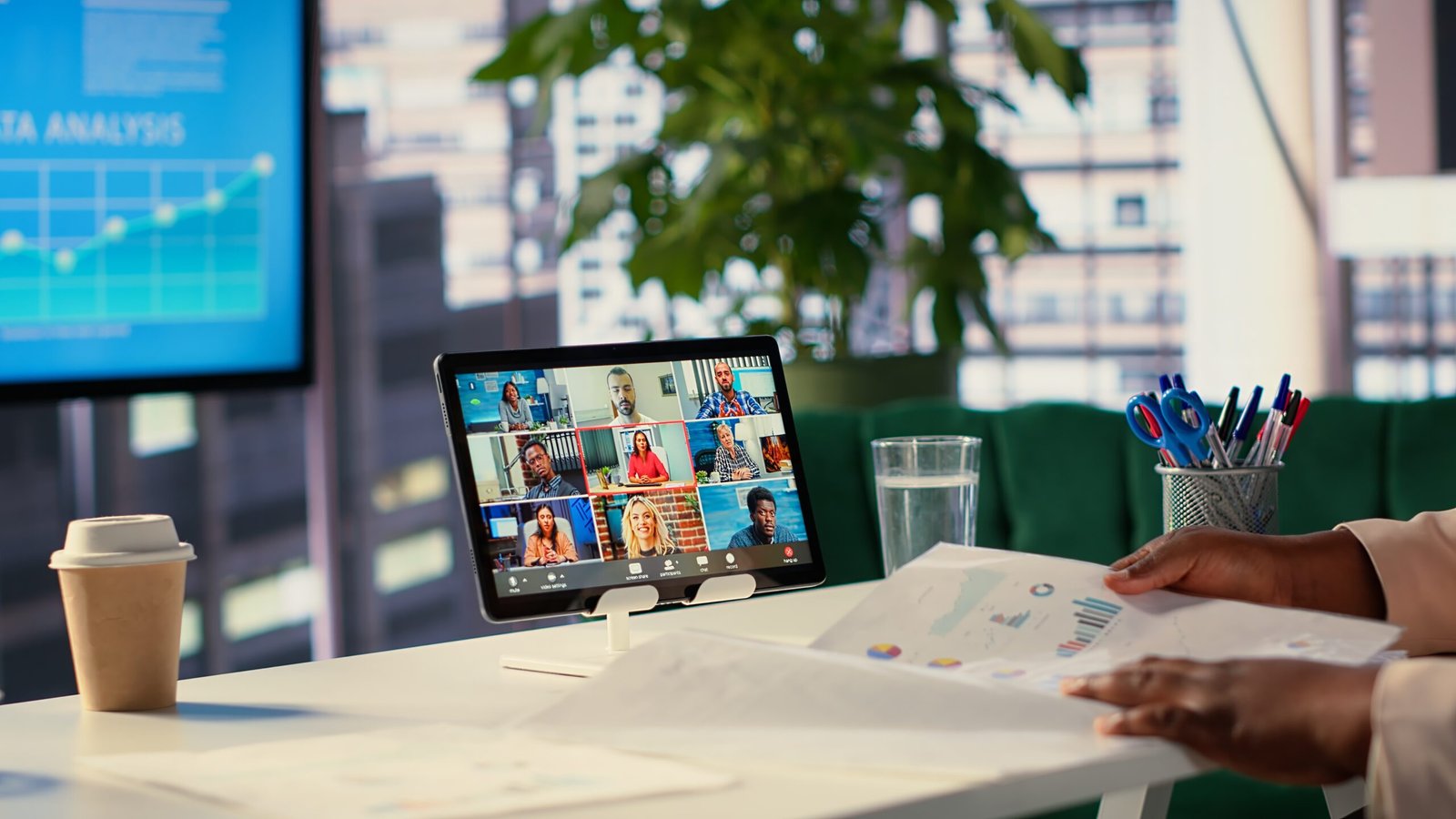 Webinar Promotion Strategy Guide (2025)